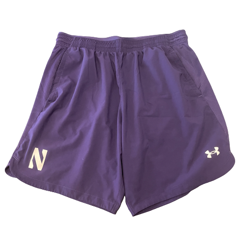 Jeffery Pooler Jr. Northwestern Football Team Issued Workout Shorts with Player Tag (Size XL)