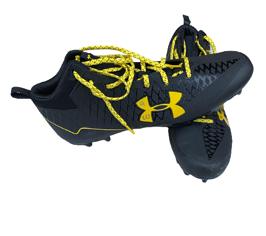 Chigoziem Okonkwo Maryland Football Team Issued Black/Yellow Under Armour Cleats (Size 14)