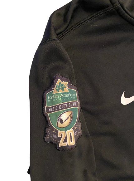 Grant McKinniss Kentucky Football Team Exclusive 2017 Music City Bowl Full Travel Sweatsuit - Jacket & Sweatpants (Size L)