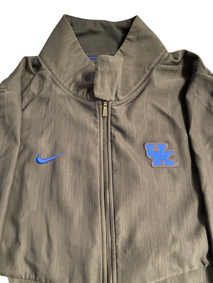 Grant McKinniss Kentucky Football Team Issued Travel Jacket (Size L)