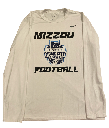 Grant McKinniss Missouri Football Team Exclusive "Music City Bowl" Long Sleeve Shirt *RARE* (Size L)