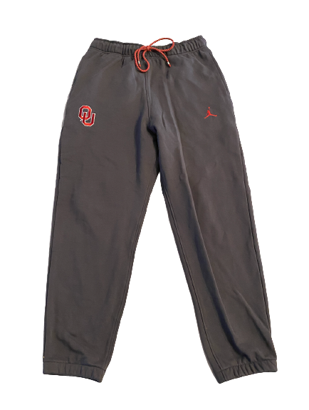 Reeves Mundschau Oklahoma Football Team Issued Jordan Sweatpants (Size L)