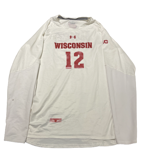 Nicole Shanahan Wisconsin Volleyball Game Worn Jersey (Size L)