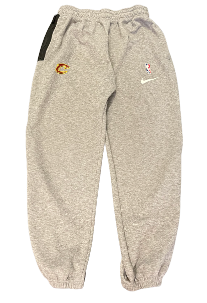 Charles Matthews Cleveland Cavaliers Exclusive Pre-Game Sweatpants (Size L)