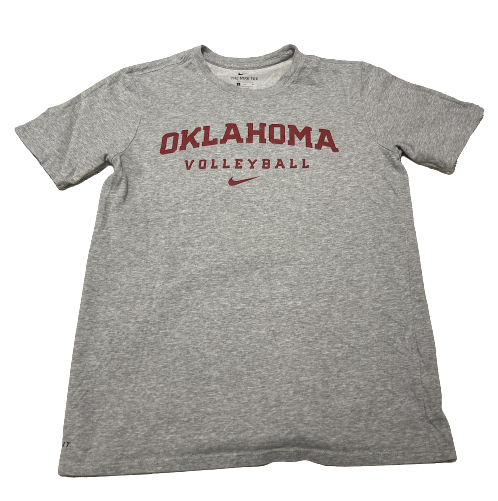 Kylee McLaughlin Oklahoma Volleyball Team Issued Workout Shirt (Size M)