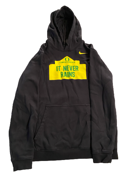 Nate Heaukulani Oregon Football Exclusive "IT NEVER RAINS" Sweatshirt (Size XL)