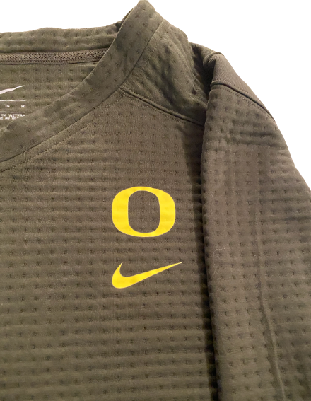 Nate Heaukulani Oregon Football Exclusive Travel Long Sleeve Pullover (Size XL)