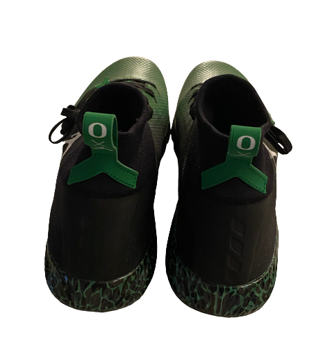Nate Heaukulani Oregon Football Player Exclusive Jordan Untouchable Speed Turf 2 Shoes (Size 11.5)