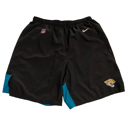 Collin Johnson Jacksonville Jaguars Team Issued On-Field Shorts (Size XL)