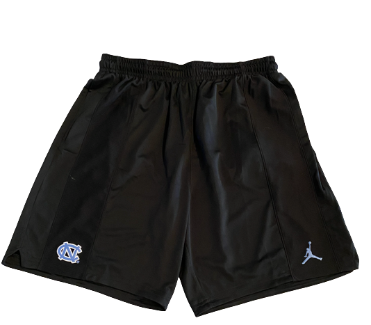 Braden Hunter North Carolina Football Team Issued BLACK Shorts (Size XL)