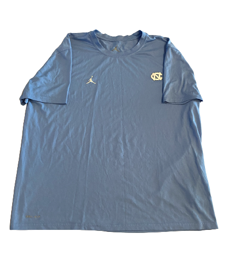 Braden Hunter North Carolina Football Team Issued T-Shirt (Size XL)