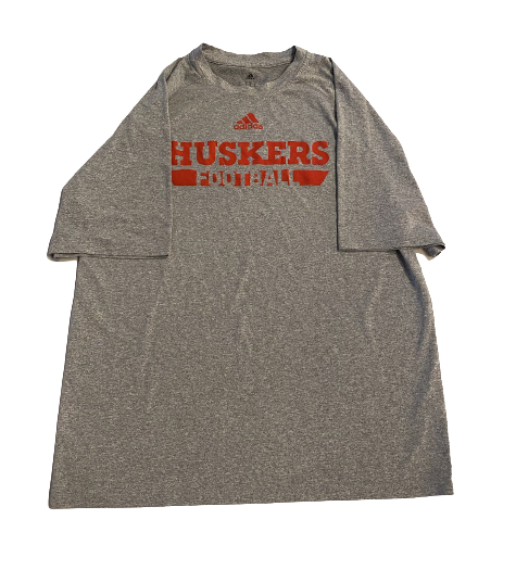 Todd Honas Nebraska Football Team Issued Workout Shirt (Size M)