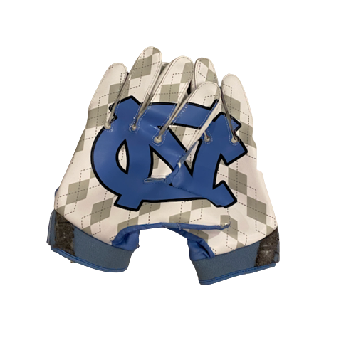 Gray Goodwyn North Carolina Football Player Exclusive Gloves (Size L)