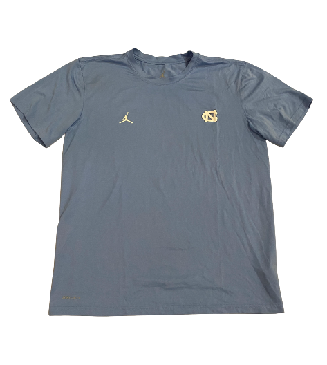 Gray Goodwyn North Carolina Football Team Issued T-Shirt (Size M)