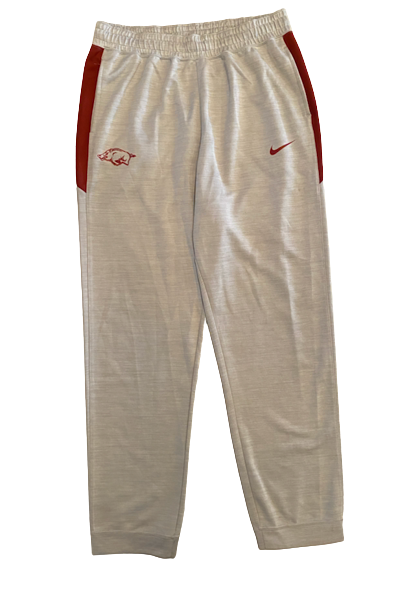 Emeka Obukwelu Arkansas Basketball Team Issued Travel Sweatpants (Size XLT)