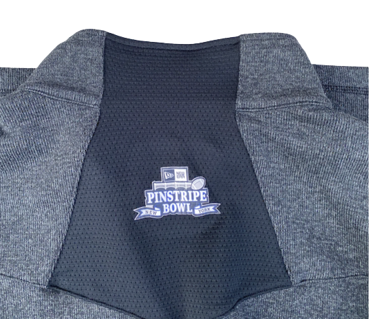 Gabe Lloyd Wisconsin Football Team Exclusive Pinstripe Bowl Travel Jacket (Size XL)
