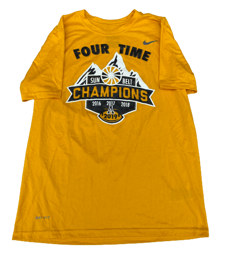 Shaun Jolly Appalachian State Football Team Issued "FOUR TIME CHAMPIONS" T-Shirt (Size M)