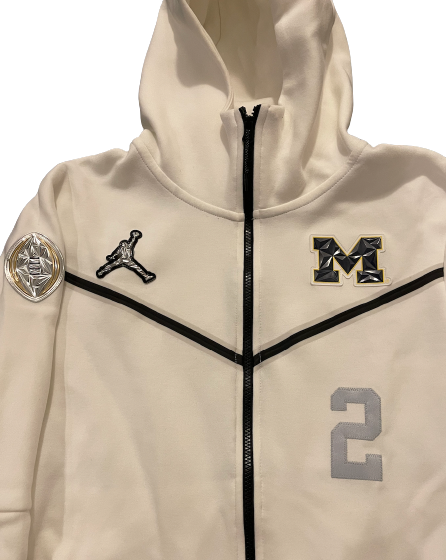 Brad Hawkins Michigan Football Player Exclusive College Football Playoff White Nike Tech Fleece Jacket with Number (Size L)