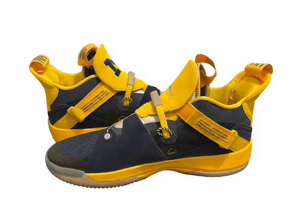 Adrien Nunez Michigan Basketball Player Exclusive Air Jordan 33 Shoes (Size 14) - New