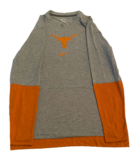 Cade Brewer Texas Football Team Issued Long Sleeve Shirt (Size 2XL) - New with Tags