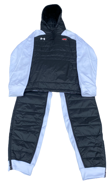 Brad Davison Wisconsin Basketball Team Issued Full Sweatsuit - Jacket & Sweatpants (Size LT)