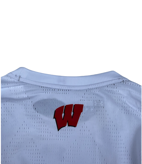 Brad Davison Wisconsin Basketball Exclusive Long Sleeve Pre-Game Warm-Up Shirt (Size L)