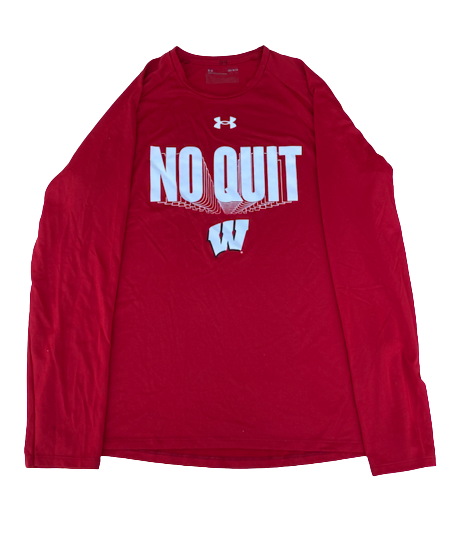 Brad Davison Wisconsin Basketball Team Issued "NO QUIT" Long Sleeve Shirt (Size L)