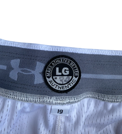 Brad Davison Wisconsin Basketball 2019 GAME WORN Shorts (Size L)