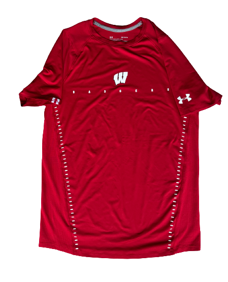 Carter Higginbottom Wisconsin Basketball Team Issued Workout Shirt (Size M)