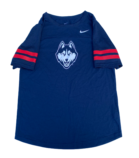 Lexi Gordon UCONN Basketball Team Issued Workout Shirt (Size Women&