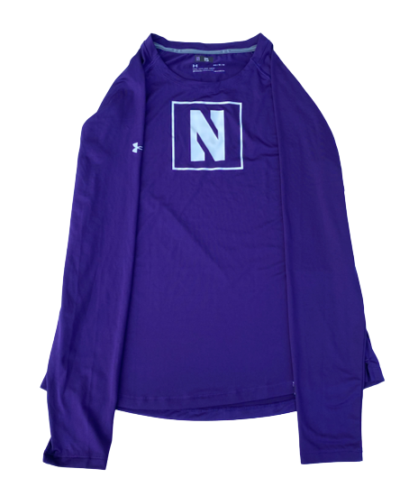 Danyelle Williams Northwestern Volleyball Team Issued Long Sleeve Workout Shirt (Size Women&