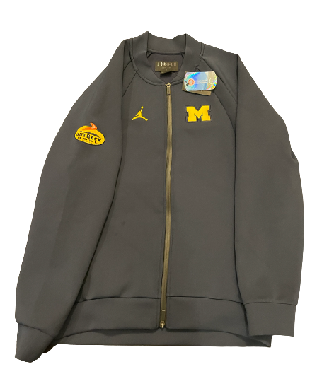 Adam Shibley Michigan Football Team Exclusive Outback Bowl Travel Jacket (Size XL)