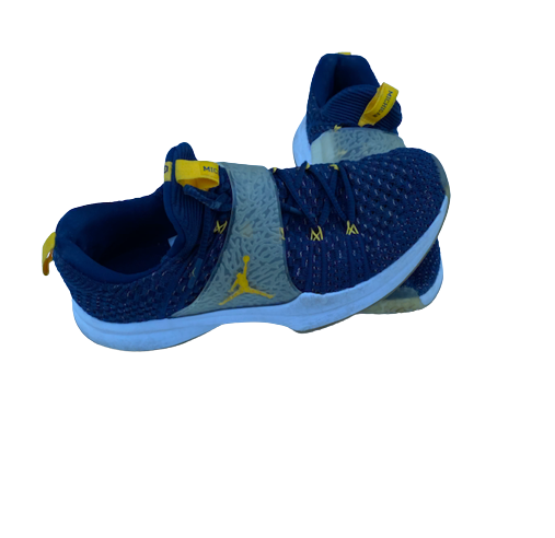 Priscilla Smeenge Michigan Basketball Team Issued Jordan Training Shoes (Size Men&