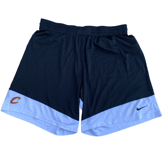 Nate Reuvers Cleveland Cavaliers Team Issued Workout Shorts (Size 2XL)