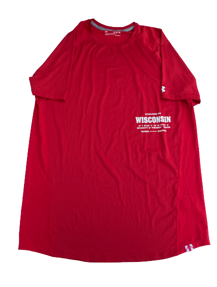 Nate Reuvers Wisconsin Basketball Team Issued Workout Shirt (Size XLT)