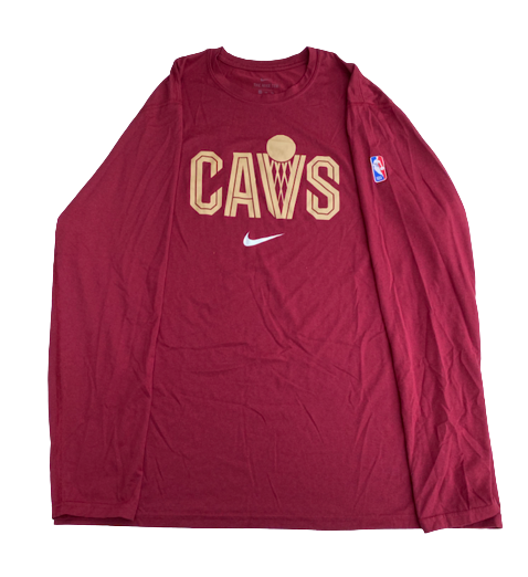 Nate Reuvers Cleveland Cavaliers Team Issued Long Sleeve Workout Shirt (Size 2XL)