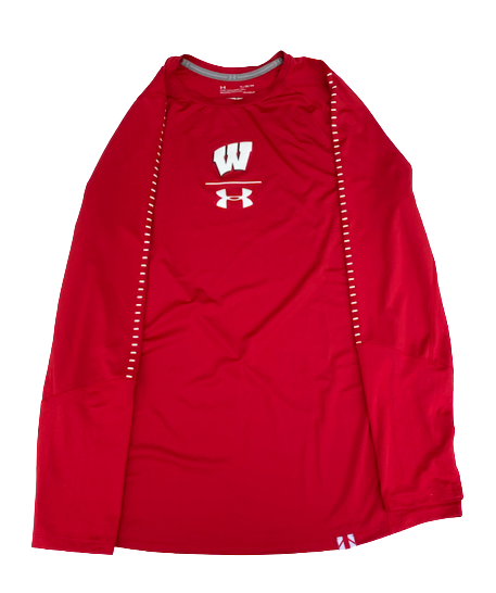 Nate Reuvers Wisconsin Basketball Team Issued Long Sleeve Workout Shirt (Size XL)