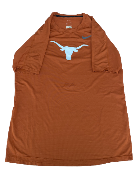 Skyler Bonneau Texas Football Team Issued Workout Shirt (Size XL)