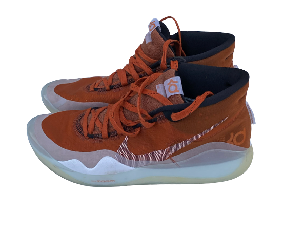 Skyler Bonneau Texas Football Team Exclusive Shoes (Size 11)