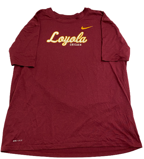 Lucas Williamson Loyola Basketball Team Issued Workout Shirt (Size XL)