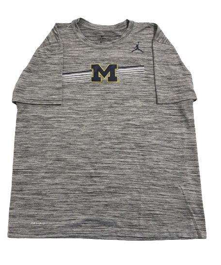 Will Hart Michigan Football Team Issued Workout Shirt (Size L)