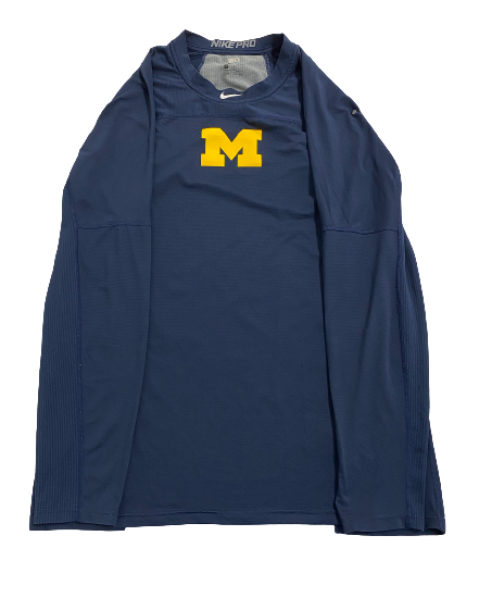 Will Hart Michigan Football Team Issued Long Sleeve Workout Shirt (Size L)