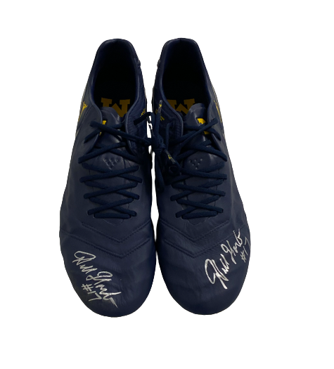 Will Hart Michigan Football Team Exclusive Signed Cleats (Size 13)