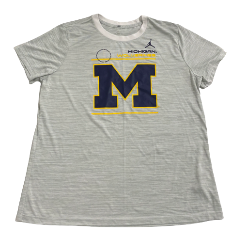 Naz Hillmon Michigan Basketball Team Issued Workout Shirt (Size Women&