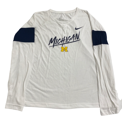Naz Hillmon Michigan Basketball Team Issued Long Sleeve Shirt (Size Women&