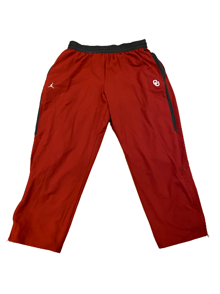Adrian Ealy Oklahoma Football Team Issued Sweatpants (Size XXXL)