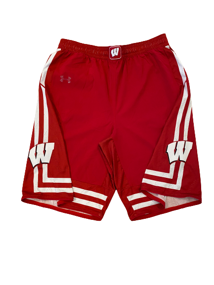 Khalil Iverson Wisconsin Basketball 2016 Season Game-Worn Shorts (Photo Matched) (Size XL Length +2)