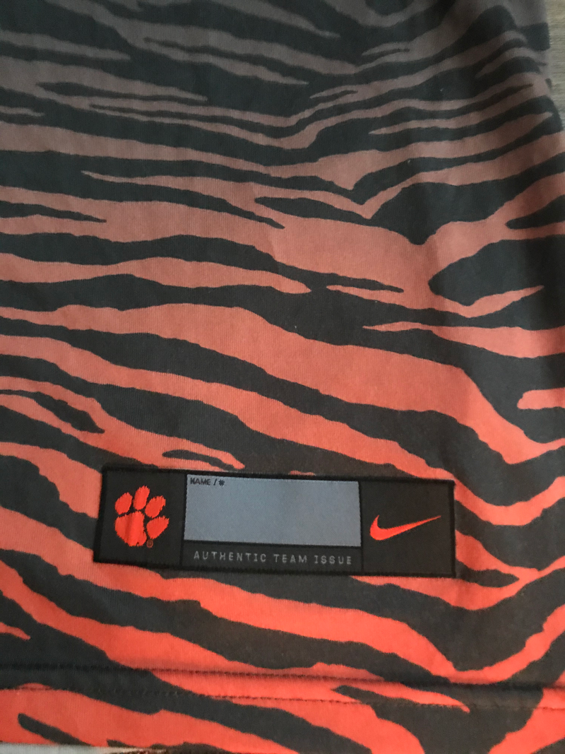 Lyles Davis Clemson Team Issued Tiger T-Shirt (Size L)